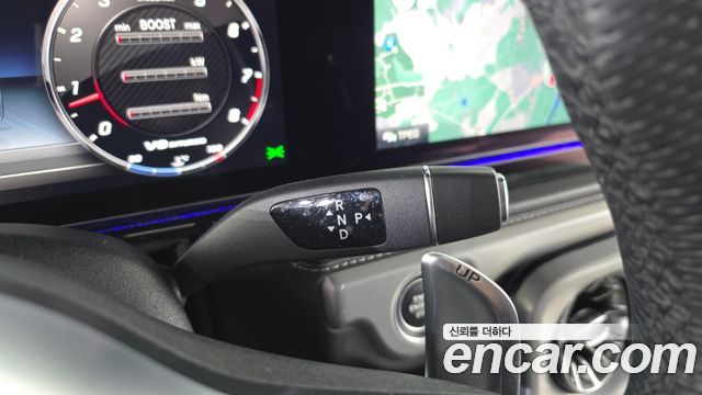 Mercedes-Benz G-Class 2021 — photo 9