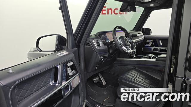 Mercedes-Benz G-Class 2021 — photo 10