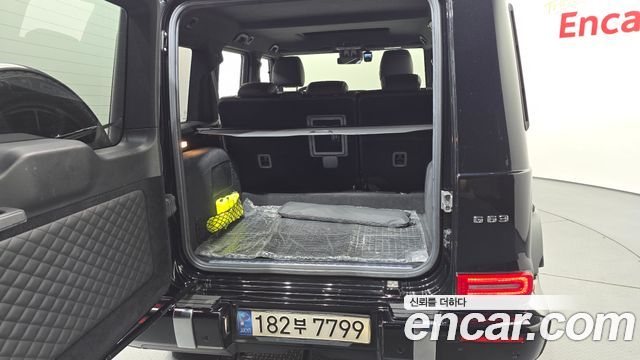 Mercedes-Benz G-Class 2021 — photo 17