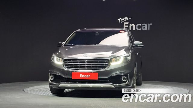 Kia Canival 2018 — photo 3