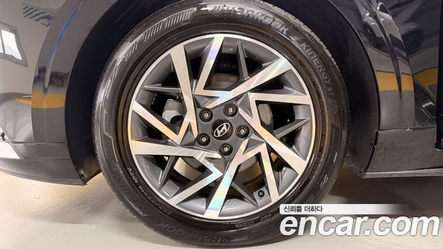 Hyundai Grandeur 2023 — photo 5
