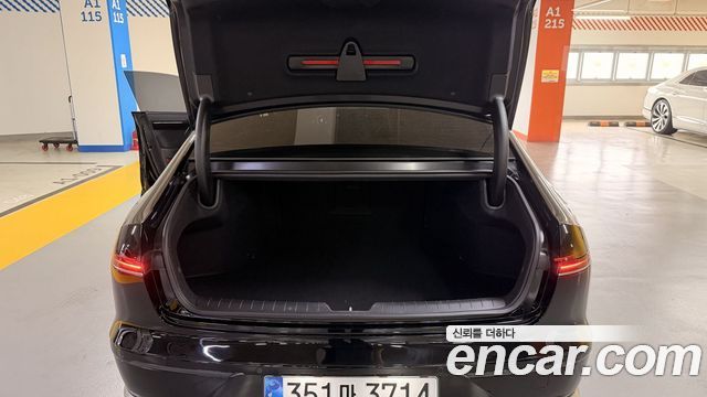 Hyundai Grandeur 2023 — photo 17