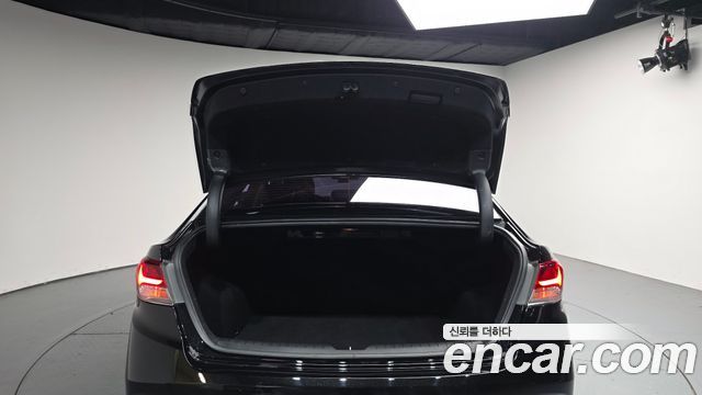 Hyundai Sonata 2018 — photo 26