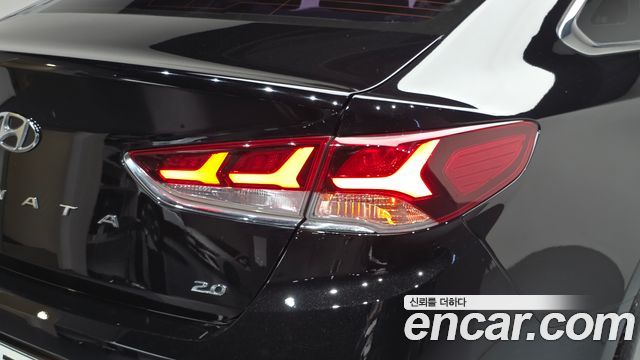 Hyundai Sonata 2018 — photo 9