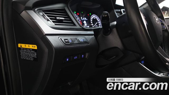 Hyundai Sonata 2018 — photo 30