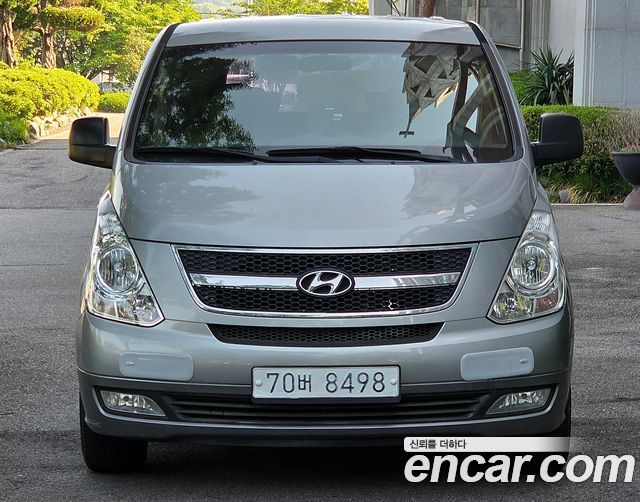 Hyundai Starex 2011 — photo 3