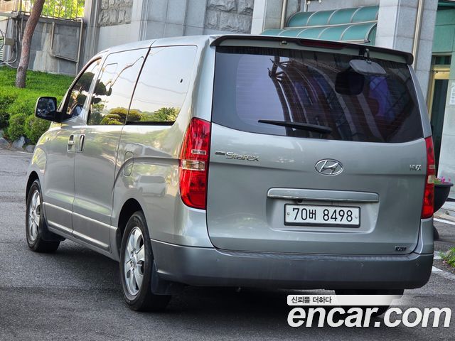 Hyundai Starex 2011 — photo 6