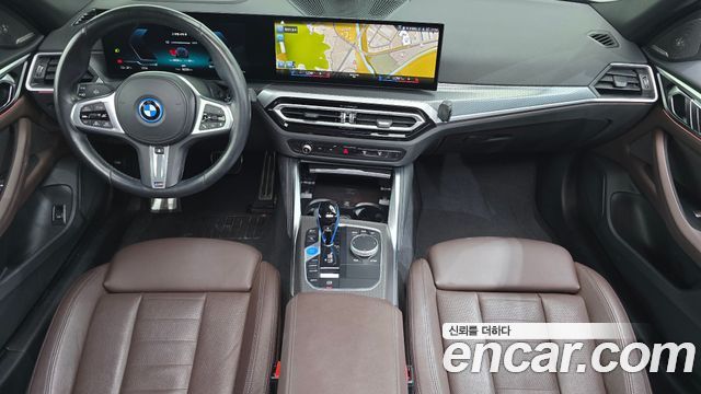 BMW i4 2023 — photo 10