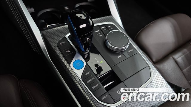 BMW i4 2023 — photo 12