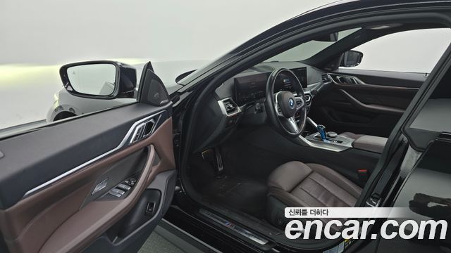 BMW i4 2023 — photo 13