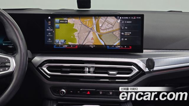 BMW i4 2023 — photo 19