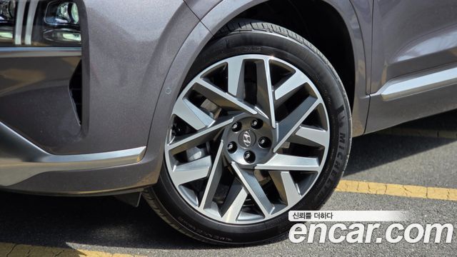 Hyundai Santafe 2022 — photo 3