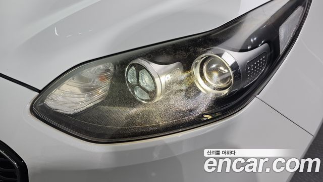 Kia Sportage 2018 — photo 8