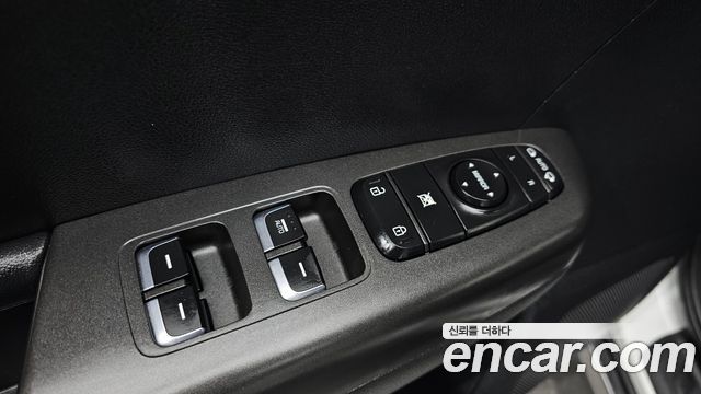 Kia Sportage 2018 — photo 27