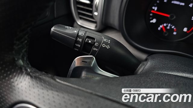 Kia Sportage 2018 — photo 28