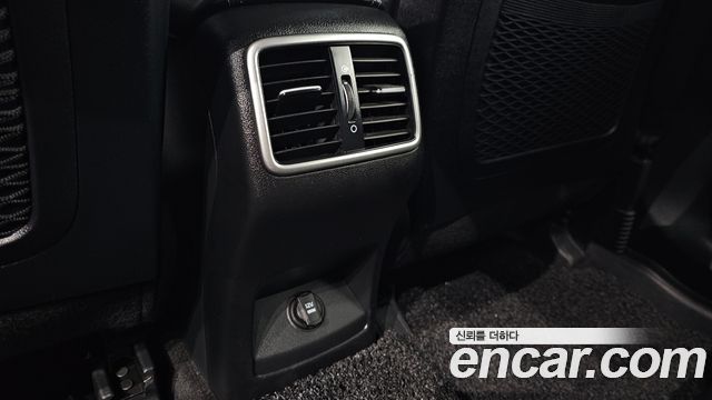 Kia Sportage 2018 — photo 31