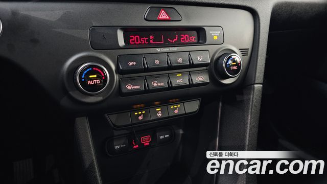 Kia Sportage 2018 — photo 32
