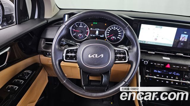 Kia Canival 2023 — photo 19