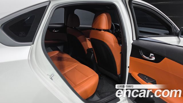 Kia K3 2024 — photo 12