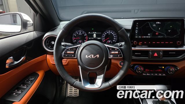 Kia K3 2024 — photo 13