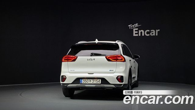 Kia Niro 2022 — photo 4