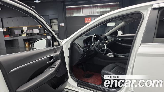 Hyundai Sonata 2021 — photo 10