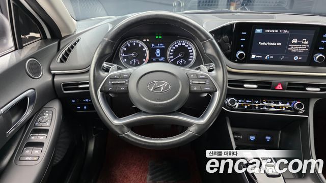 Hyundai Sonata 2021 — photo 15