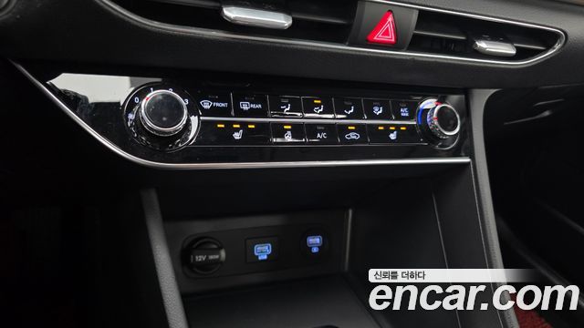 Hyundai Sonata 2021 — photo 16