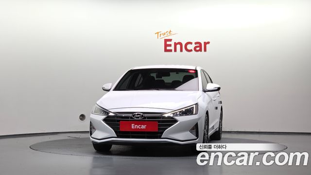 Hyundai AVANTE 2019 — photo 3
