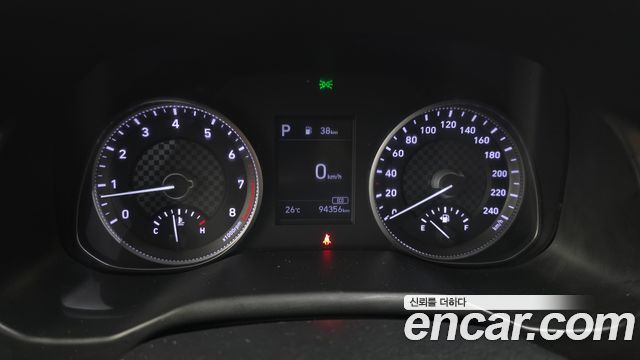Hyundai AVANTE 2019 — photo 11