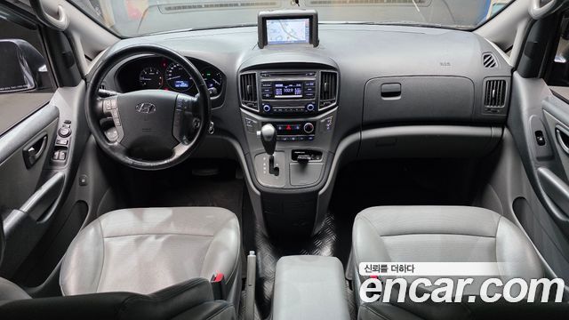 Hyundai Starex 2018 — photo 7