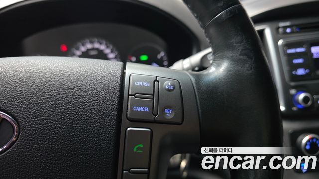 Hyundai Starex 2018 — photo 18