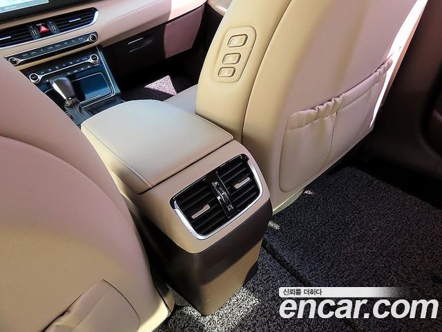 Hyundai Grandeur 2019 — photo 16