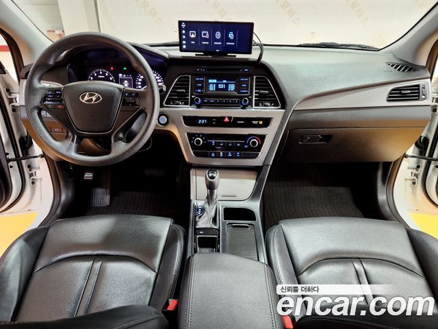 Hyundai Sonata 2016 — photo 11