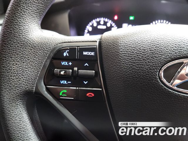 Hyundai Sonata 2016 — photo 18