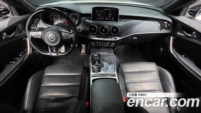 Kia Stinger 2018 — photo 7