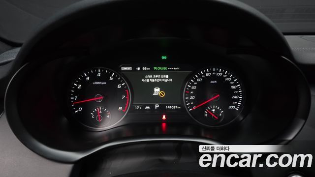 Kia Stinger 2018 — photo 8