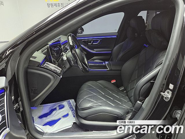 Mercedes-Benz S-Class 2023 — photo 12