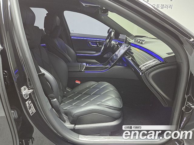Mercedes-Benz S-Class 2023 — photo 13
