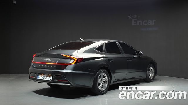 Hyundai Sonata 2023 — photo 2