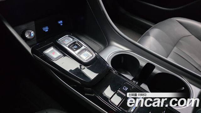 Hyundai Sonata 2023 — photo 12