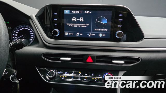 Hyundai Sonata 2023 — photo 19
