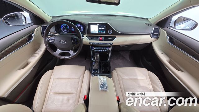 Hyundai Grandeur 2018 — photo 10