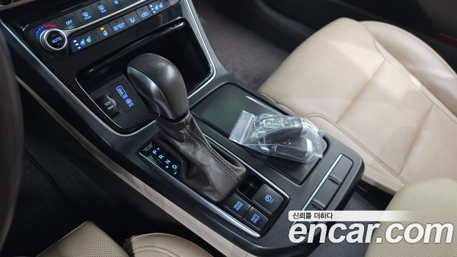 Hyundai Grandeur 2018 — photo 12