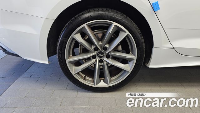 Audi A5 2021 — photo 5
