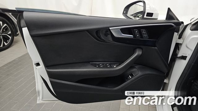Audi A5 2021 — photo 14