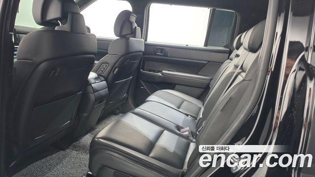 Hyundai Santafe 2025 — photo 17