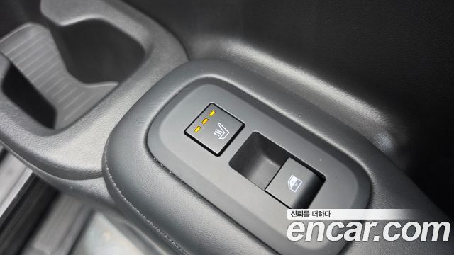Hyundai Santafe 2025 — photo 29