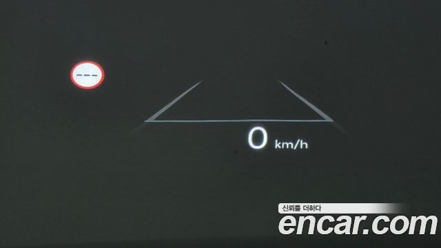 Hyundai Santafe 2025 — photo 32