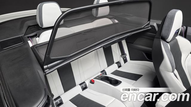 BMW M4 2025 — photo 12